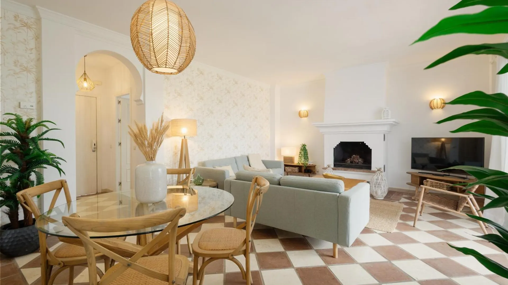 Apartment, With Private Terrace And In Beachfront Urbanization With Heated Pool, In Casares Costa Испания